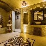 Göreme Rock Cave * Göreme