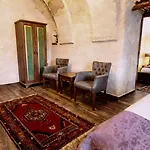 Göreme Rock Cave * Göreme