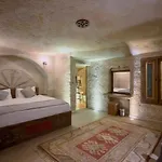 Göreme Rock Cave * Göreme